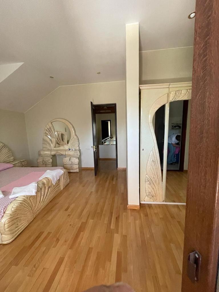 Rare House With Garden Villa Tbilisi Luaran gambar