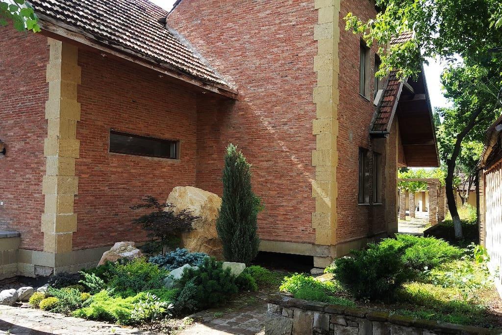 Rare House With Garden Villa Tbilisi Luaran gambar